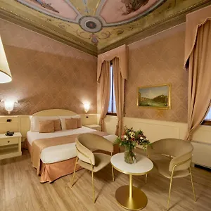 Duodo Palace Отель