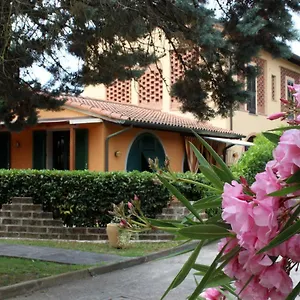 https://toskana-fucecchio.it-tuscanyhotel.com